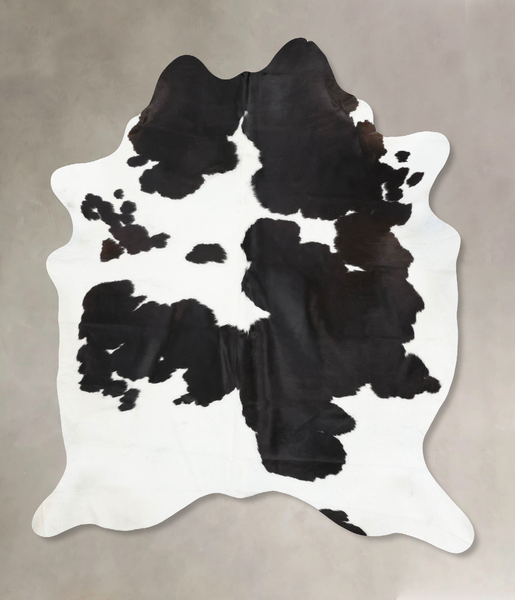 Black and White Cowhide Rug #B13183