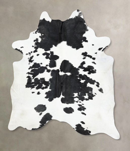 Black and White Cowhide Rug #B13186
