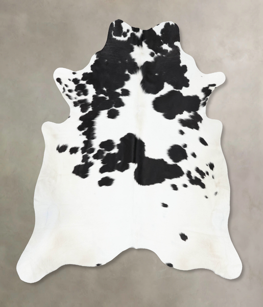 Black and White Cowhide Rug #B13215