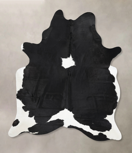 Black and White Cowhide Rug #B13518