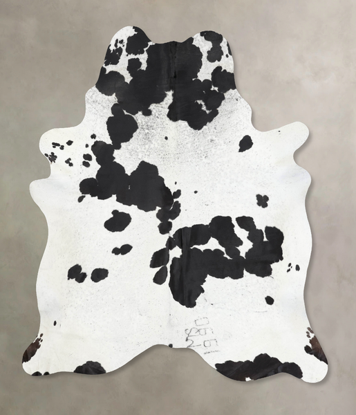 Black and White Cowhide Rug #B13636