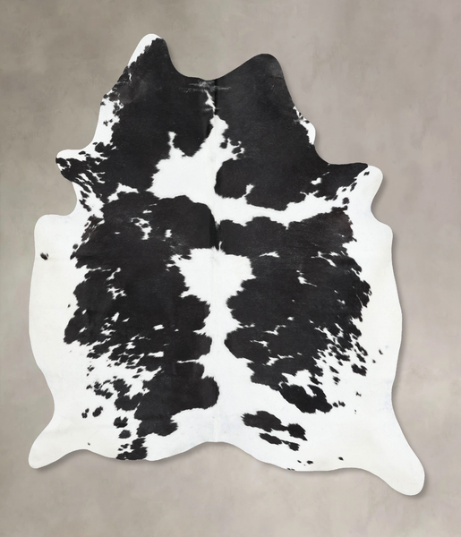 Black and White Cowhide Rug #B13843