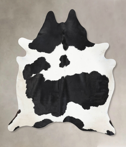 Black and White Cowhide Rug #B13871