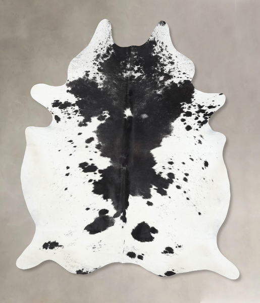 Black and White Cowhide Rug #B13884