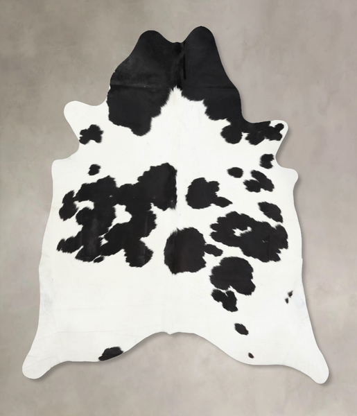 Black and White Cowhide Rug #B13888