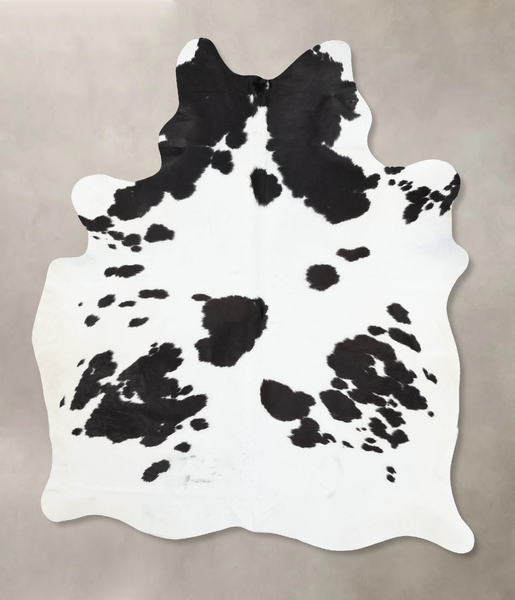 Black and White Cowhide Rug #B13896