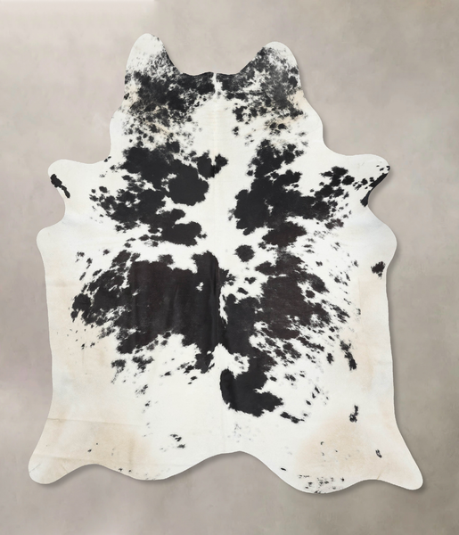 Black and White Cowhide Rug #B13913