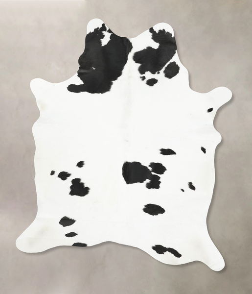Black and White Cowhide Rug #B15109