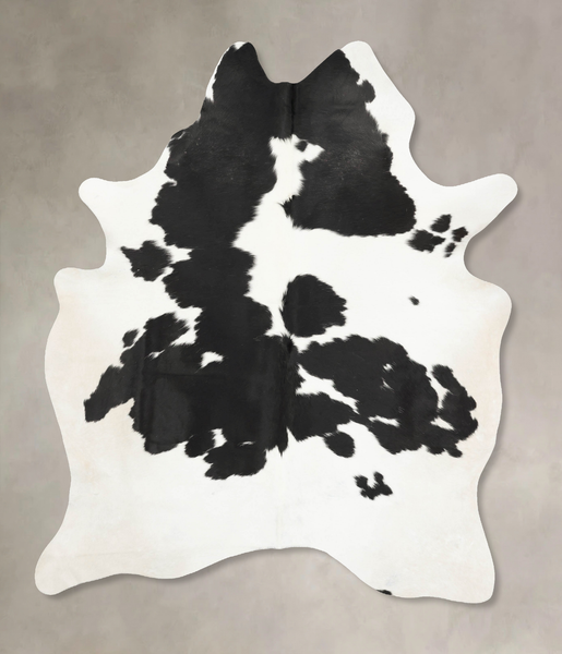 Black and White Cowhide Rug #B15395