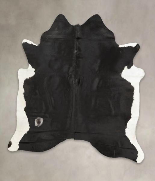 Black and White Cowhide Rug #B1844