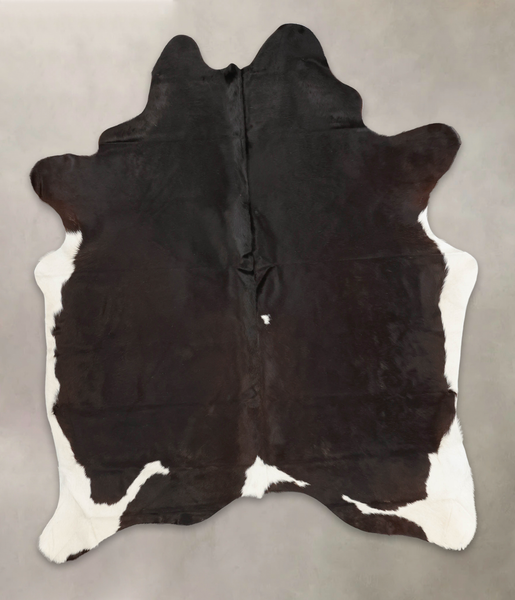 Black and White Cowhide Rug #B2096