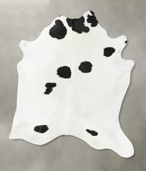 Black and White Cowhide Rug #B23998