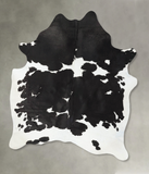 Black and White Cowhide Rug #B24347