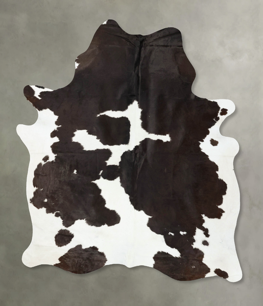 Black and White Cowhide Rug #B24398