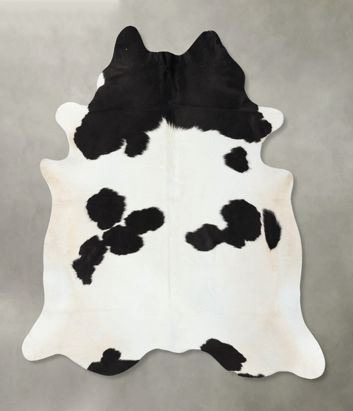 Black and White Cowhide Rug #B24549