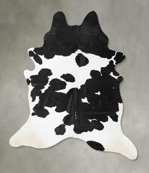 Black and White Cowhide Rug #B24963