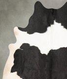 Black and White Cowhide Rug #B27567