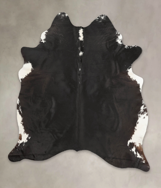 Black and White Cowhide Rug #B2920