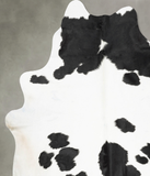 Black and White Cowhide Rug #B29541