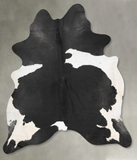Black and White Cowhide Rug #B29558