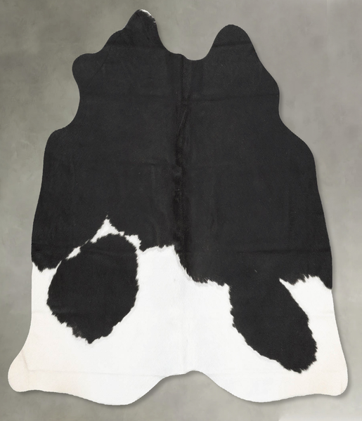 Black and White Cowhide Rug #B30446