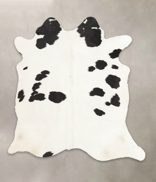 Black and White Cowhide Rug #B3319