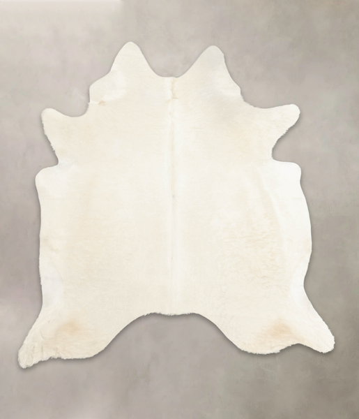 Solid White Cowhide Rug #B3386