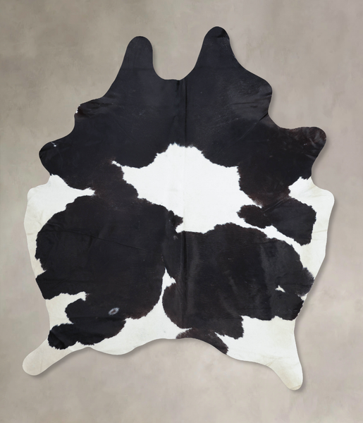 Black and White Cowhide Rug #B8379