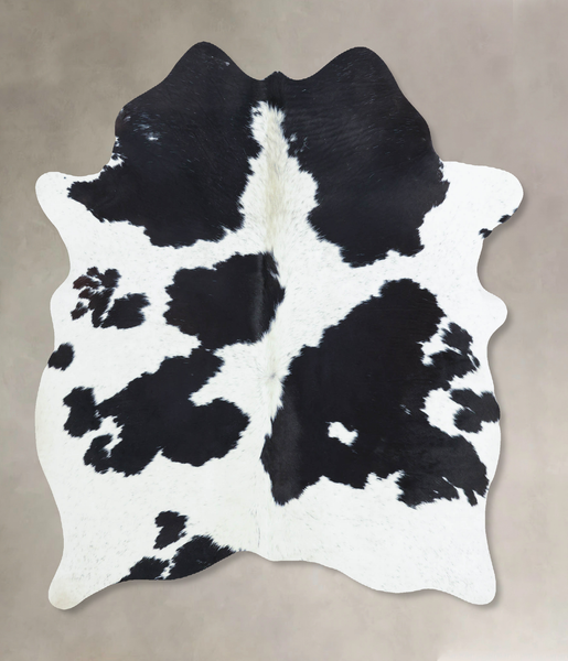 Black and White Cowhide Rug #B8418