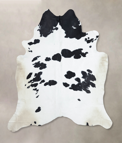 Black and White Cowhide Rug #B9035