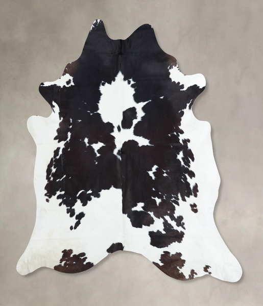 Black and White Cowhide Rug #B9540